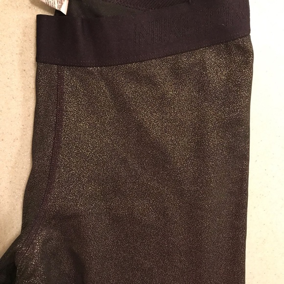 Nike Pants - Shimmer Nike Workout Leggings Nike Pants - Shimmer Nike Workout Leggings
